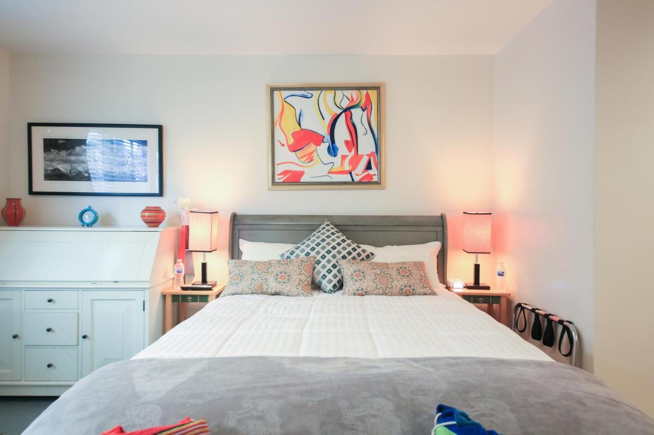 Guest house Overlooking Marina Del Rey Sailboats, Is Green Ginger Playa Del Rey On The Bluff, Los Angeles